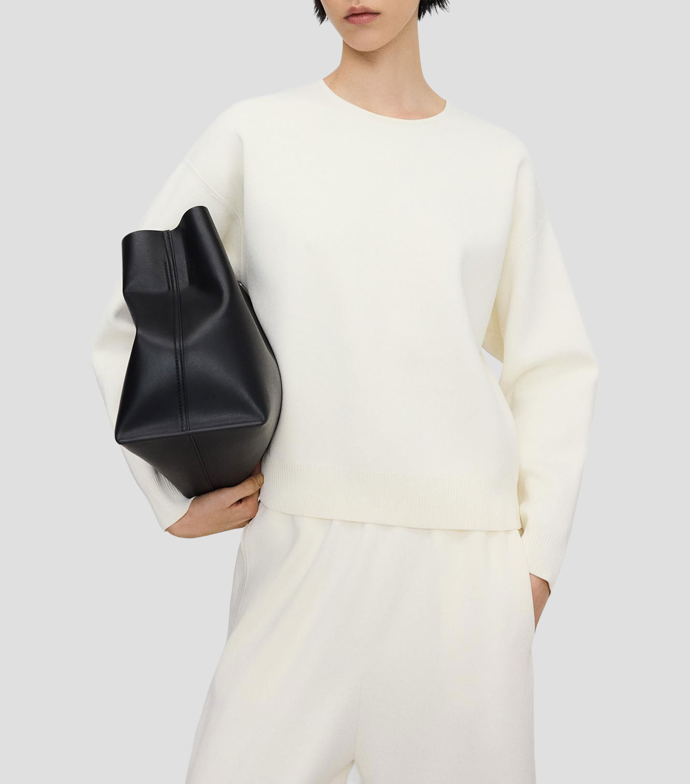 Suéter cuello redondo Mujer